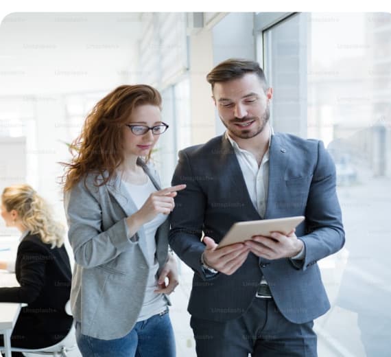 Recruitment consultants defining textile staffing requirements